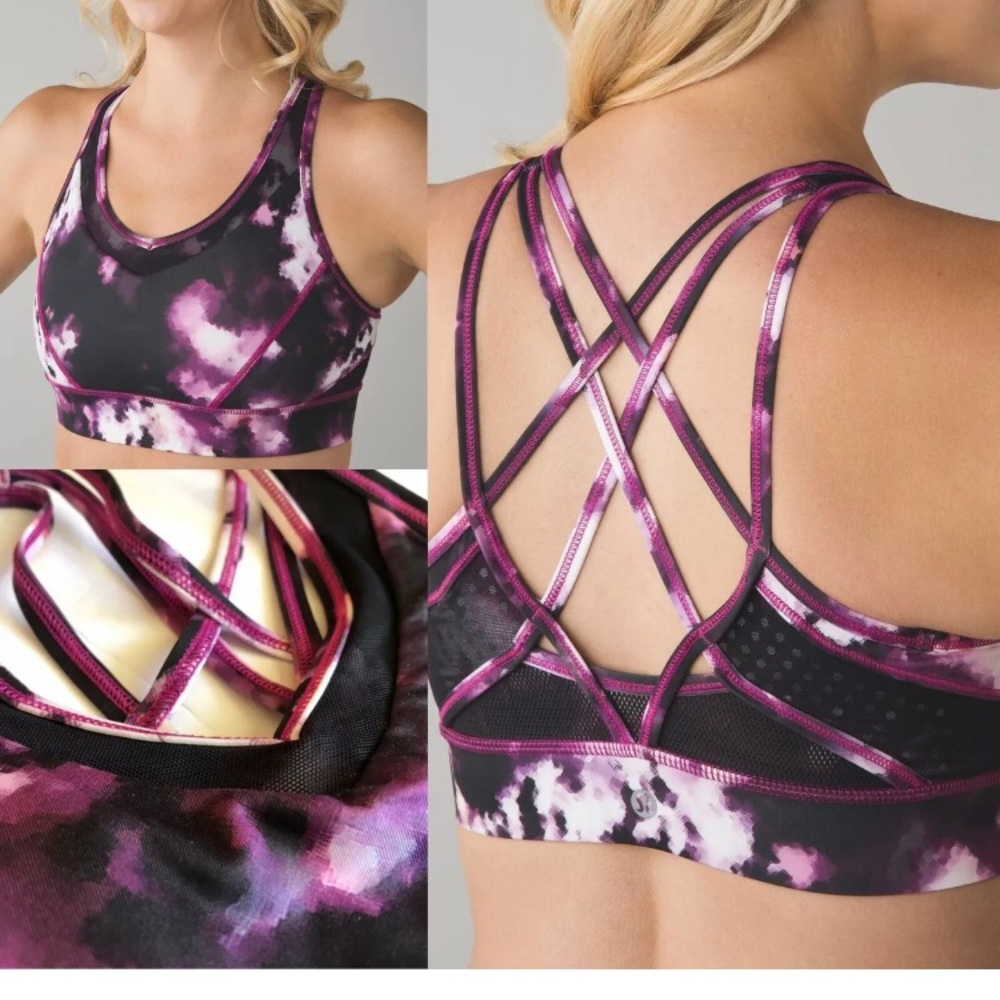 Lululemon women’s sports bra - Picture 1 of 16